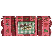 Load image into Gallery viewer, HEATHCOTES EMPORIUM FESTIVE BATH BOMB CRACKERS