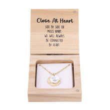 Load image into Gallery viewer, NECKLACE HEART &amp; SOUL CLOSE AT HEART