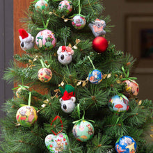 Load image into Gallery viewer, BAUBLE SET BUSH PARTY