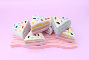 FELT CONFETTI CAKE SLICE STRAWBERRY SHORTCAKE
