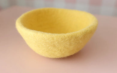 FELT BOWL PASTEL YELLOW