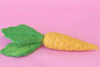 FELT CARROTS LARGE