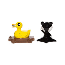 Load image into Gallery viewer, NIGHTMARE BEFORE CHRISTMAS SALT AND PEPPER SHAKER SET