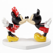 Load image into Gallery viewer, MAGICAL MOMENTS MICKEY &amp; MINNIE TRUE LOVE